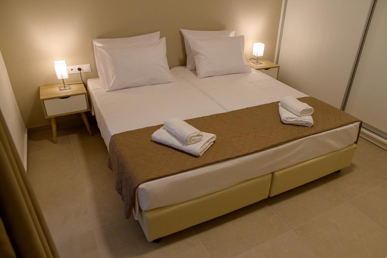Uni Island - City Center Suites Iraklio Exterior foto